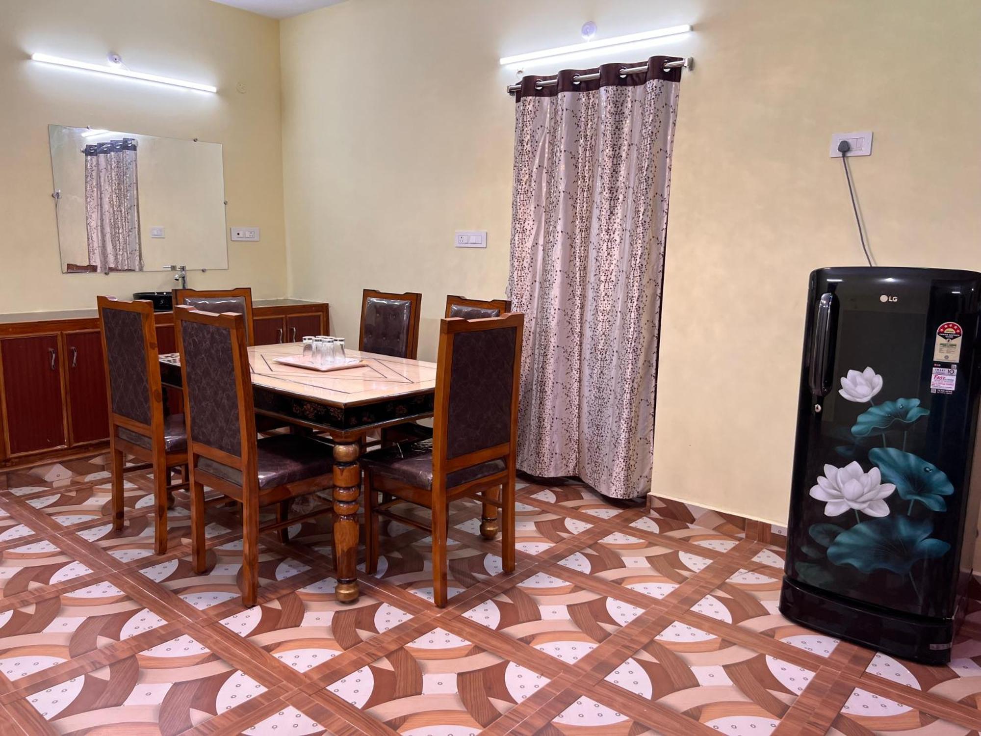 Dwaraka Home Stay Tirupati Kültér fotó